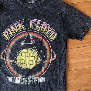 Pink Floyd Pyramid Prism Dark Side Of The Moon Mineral Wash T-Shirt